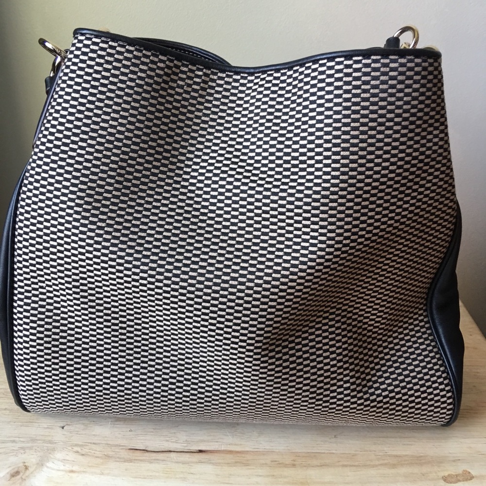 Coach Phoebe Purse- Pre Owned! Great Condition!